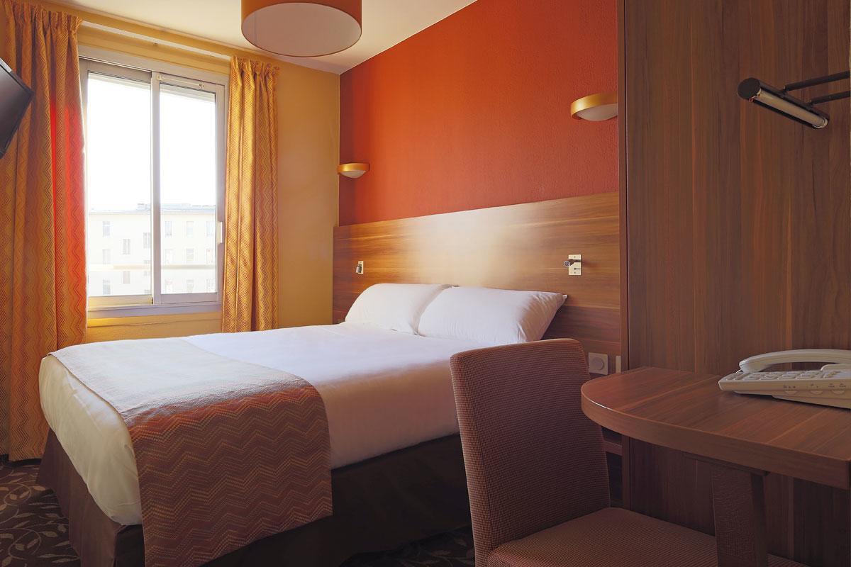 Small Single Room,1215122050:JPEG